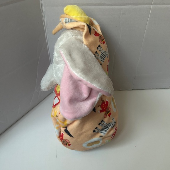 Disney Babies Dumbo Elephant Plush with Pouch Blanket - Picture 2 of 7